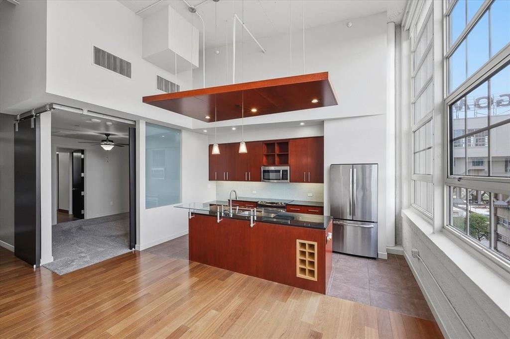 One Montgomery Plaza Residence Condo - Residential