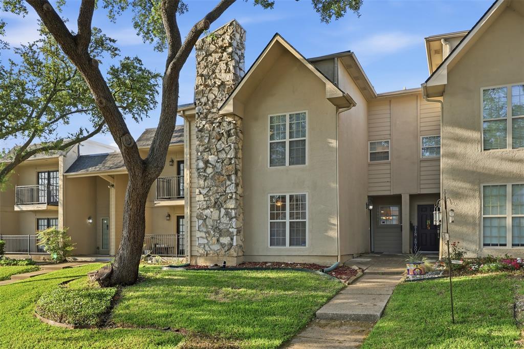 Timberleaf Lane Twnhms - Residential