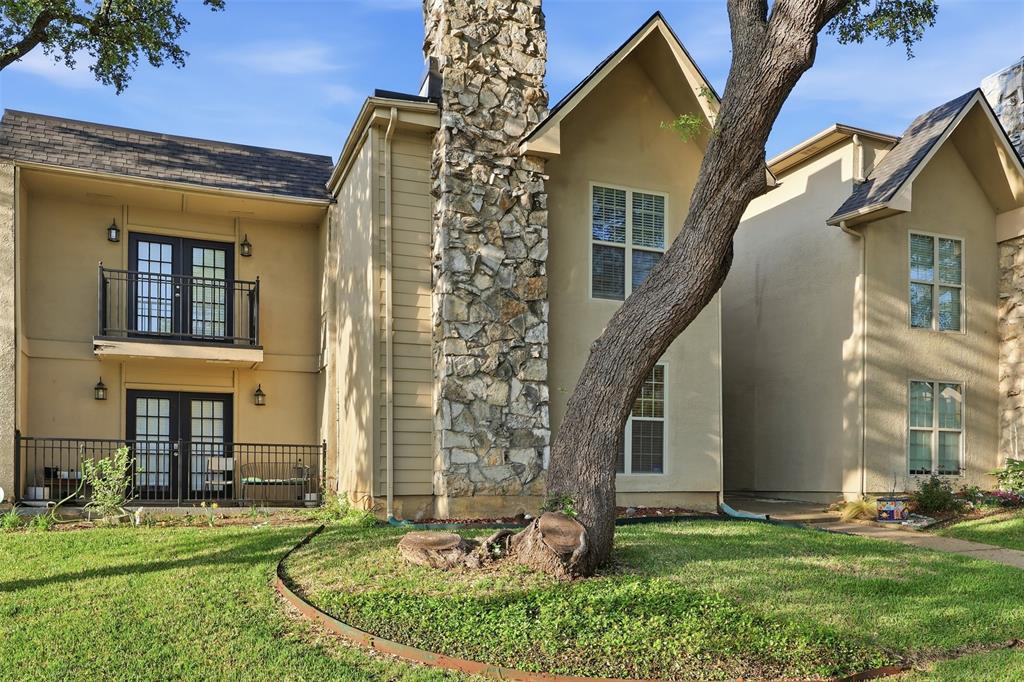 Timberleaf Lane Twnhms - Residential