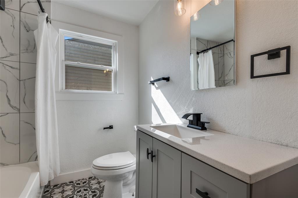 Hampton Square - Residential