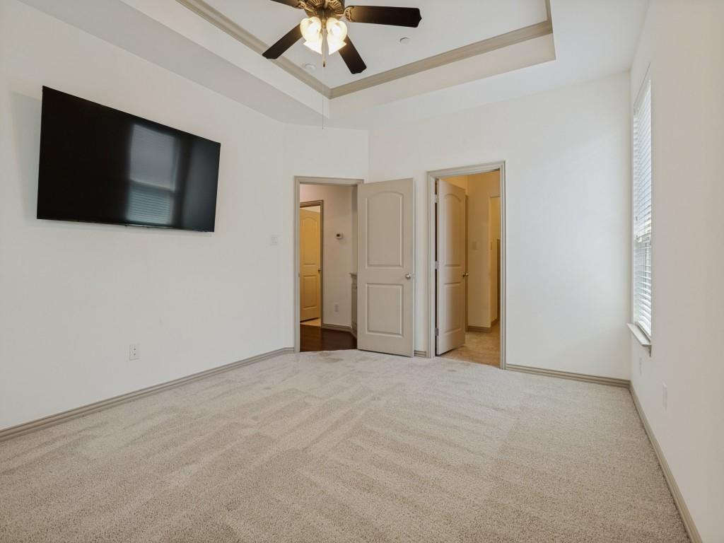 Villas of Stone Glen Condos - Residential