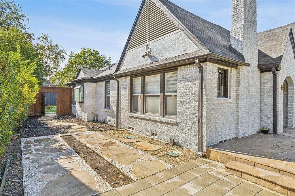 Greenland Hills Hill Top Sec - Residential