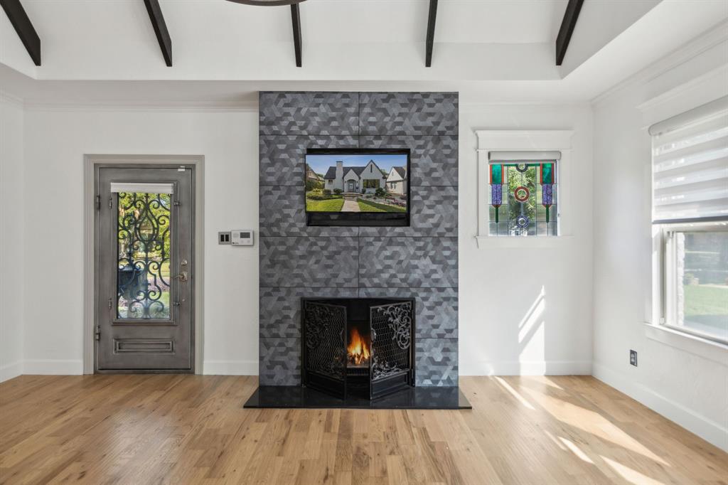 Greenland Hills Hill Top Sec - Residential
