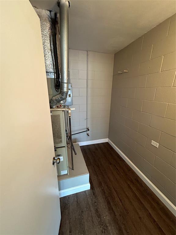WOODLAND WEST ADDITION - Commercial Lease