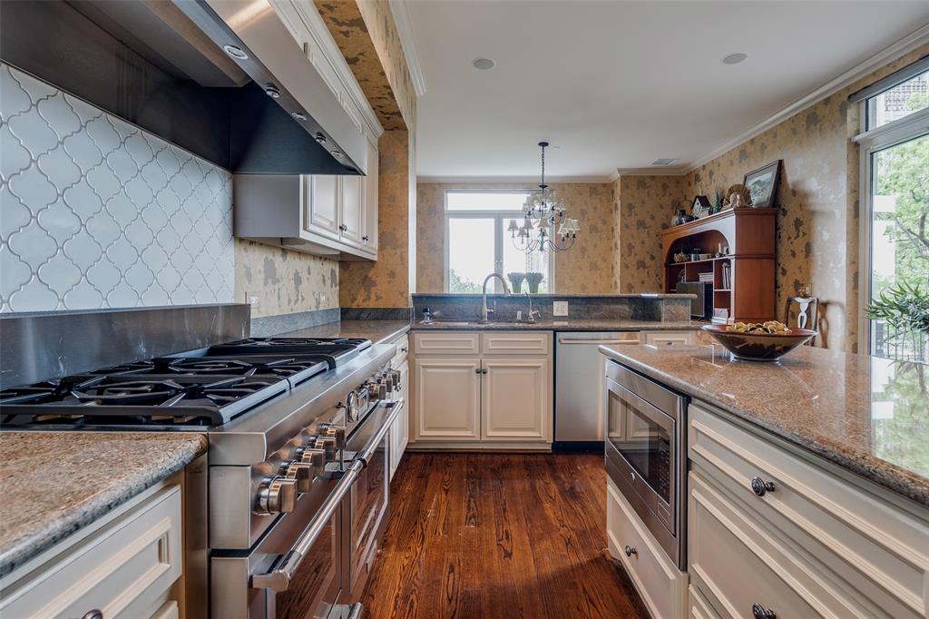 Vendome On Turtle Creek Condo - Residential