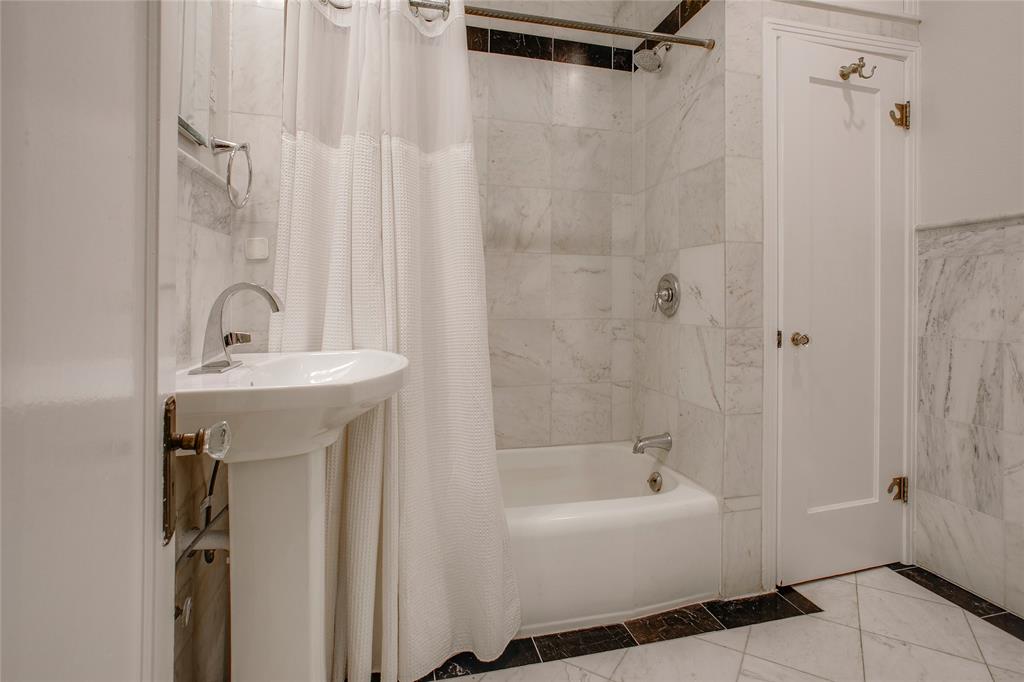 Rosemont Place - Residential