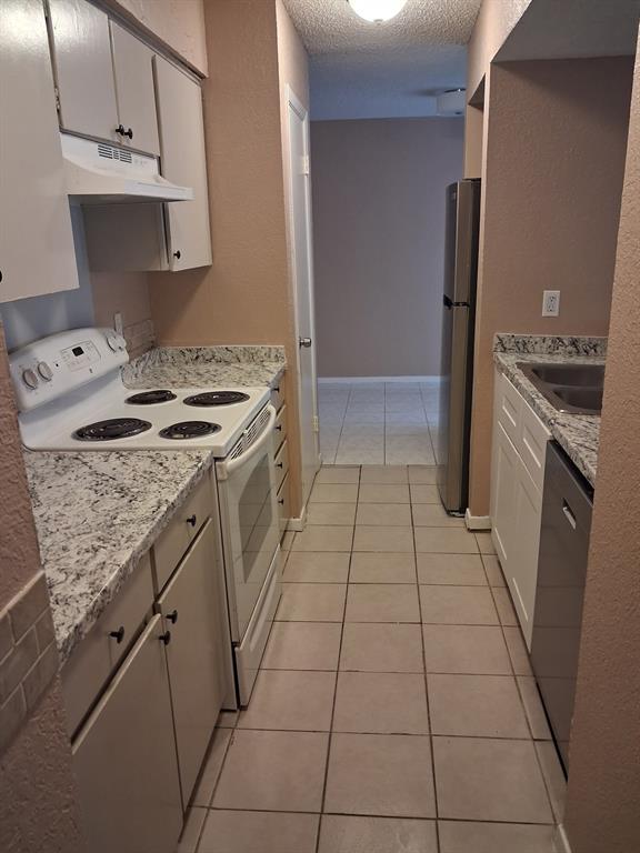 Woodhaven Condo - Residential