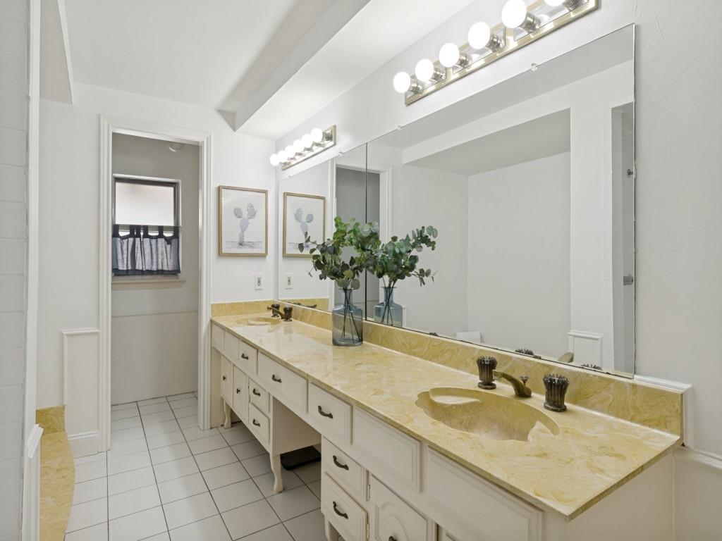 Alexanders Village - Residential