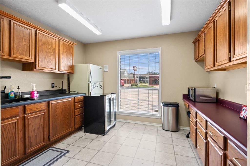 Sequoya Park - Commercial Sale