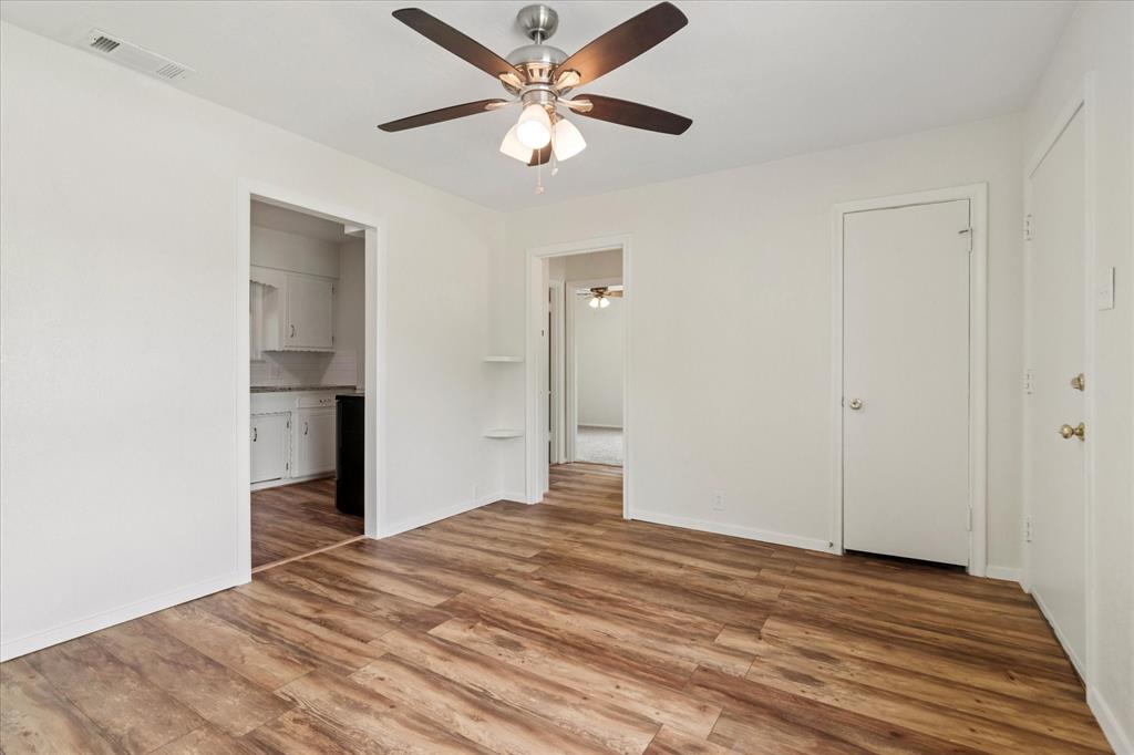 Devonwood Park 01 - Residential