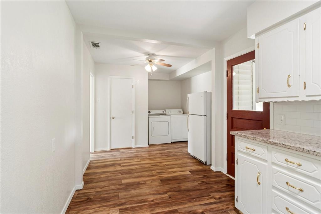 Devonwood Park 01 - Residential