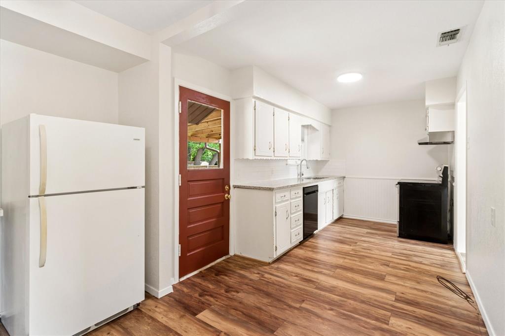 Devonwood Park 01 - Residential
