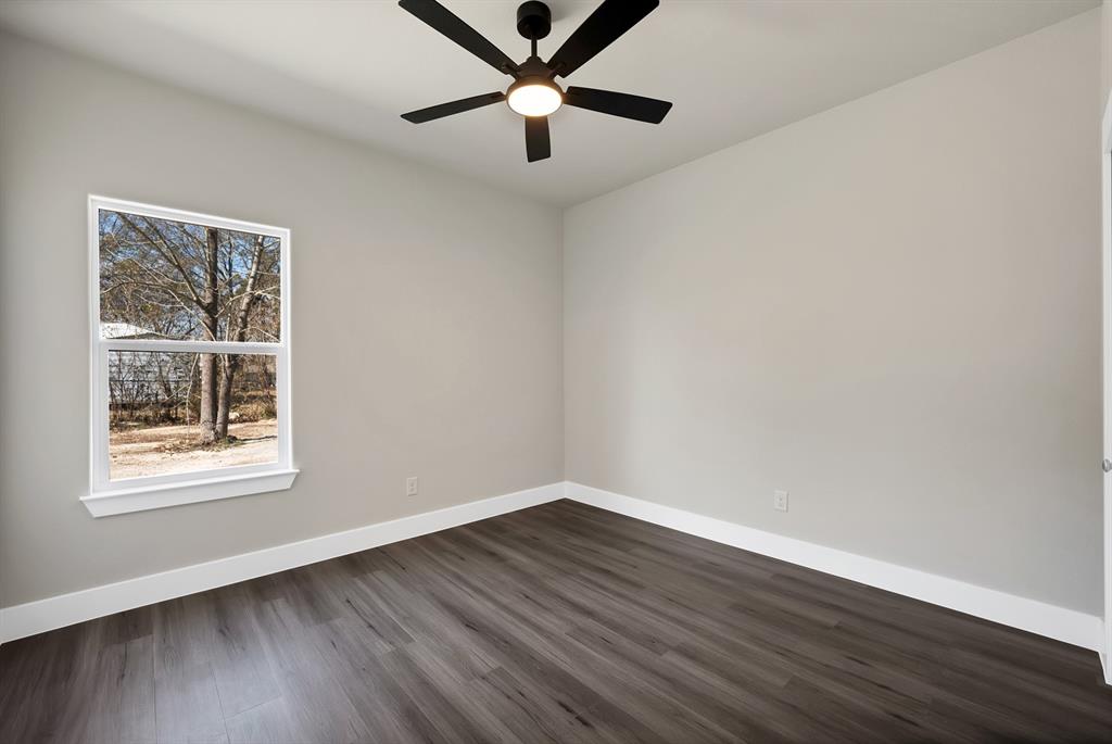 Whispering Oaks - Residential
