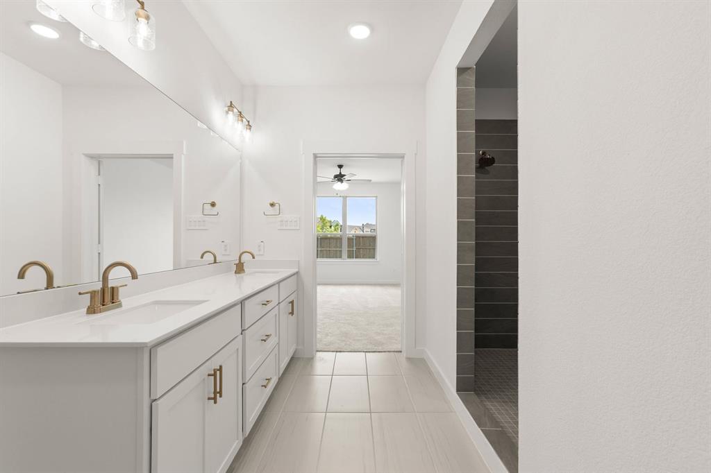 The Oaks - Residential