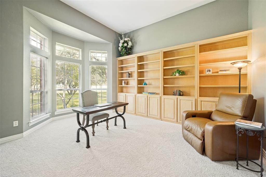 Emerald Sound At Lake Lewisvil - Residential