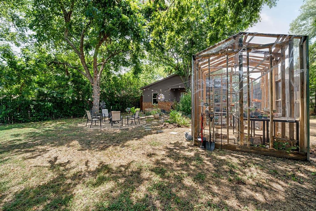 Lovers Lane Heights - Residential