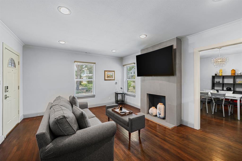 Lovers Lane Heights - Residential
