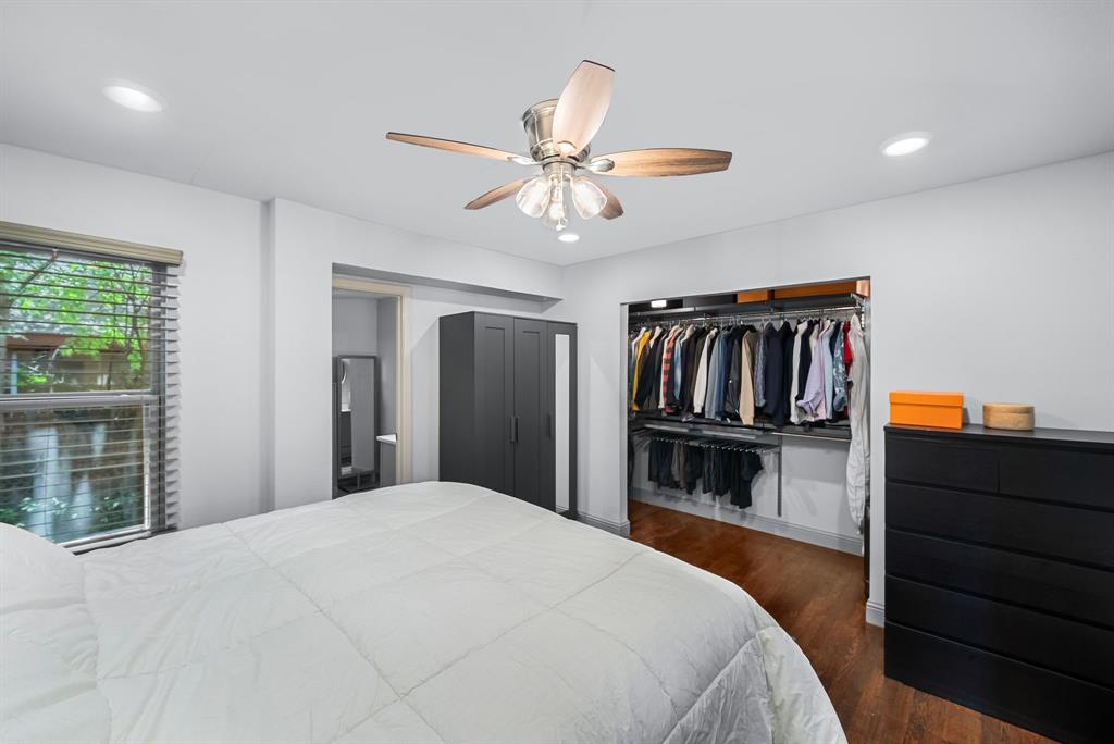 Lovers Lane Heights - Residential