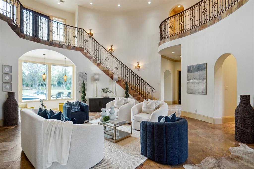 Chateau Du Lac Ph I - Residential