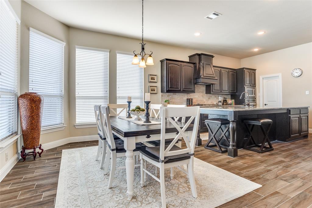 PARKWOOD RANCH PHASE II - Residential Lease
