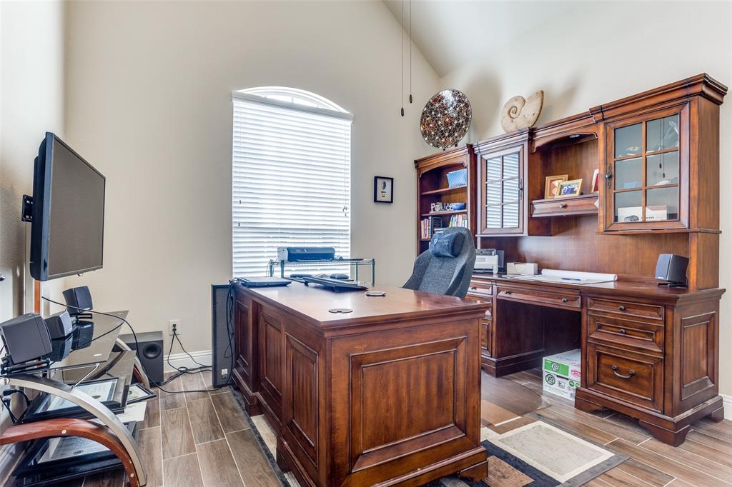 PARKWOOD RANCH PHASE II - Residential Lease