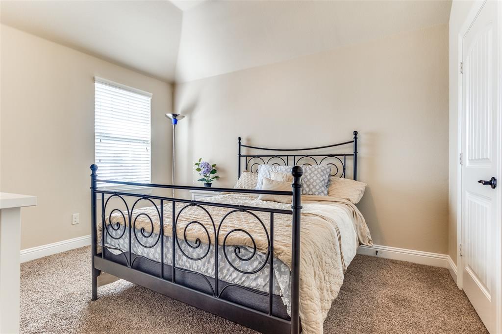 PARKWOOD RANCH PHASE II - Residential Lease
