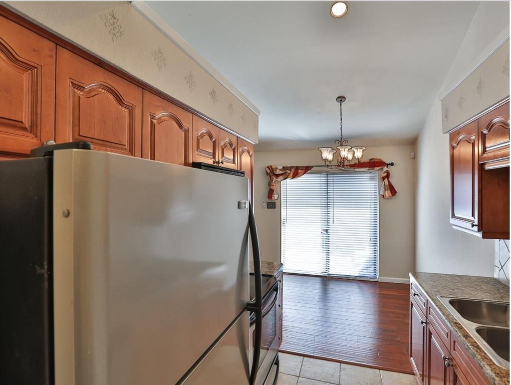 Cedar Creek Twnhms - Residential