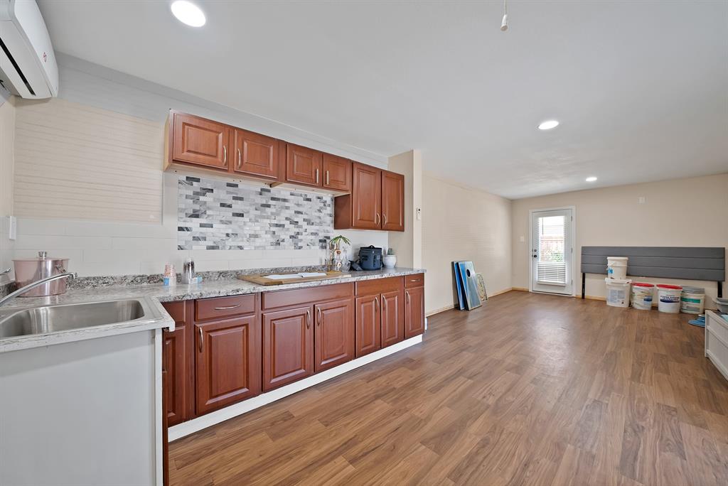 Roberts - Residential