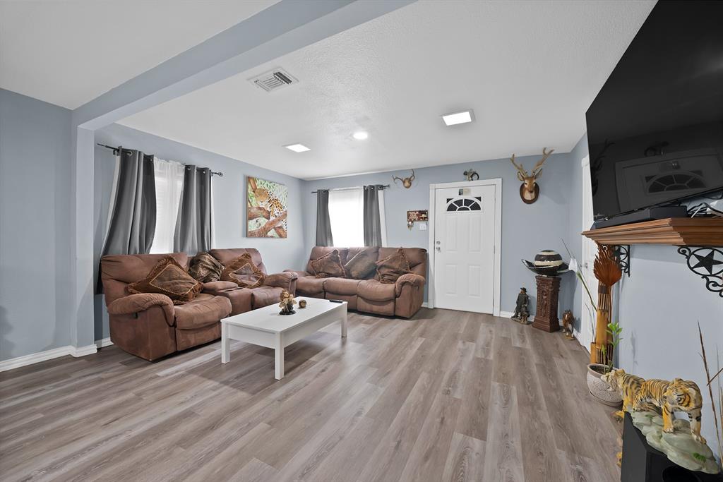 Roberts - Residential