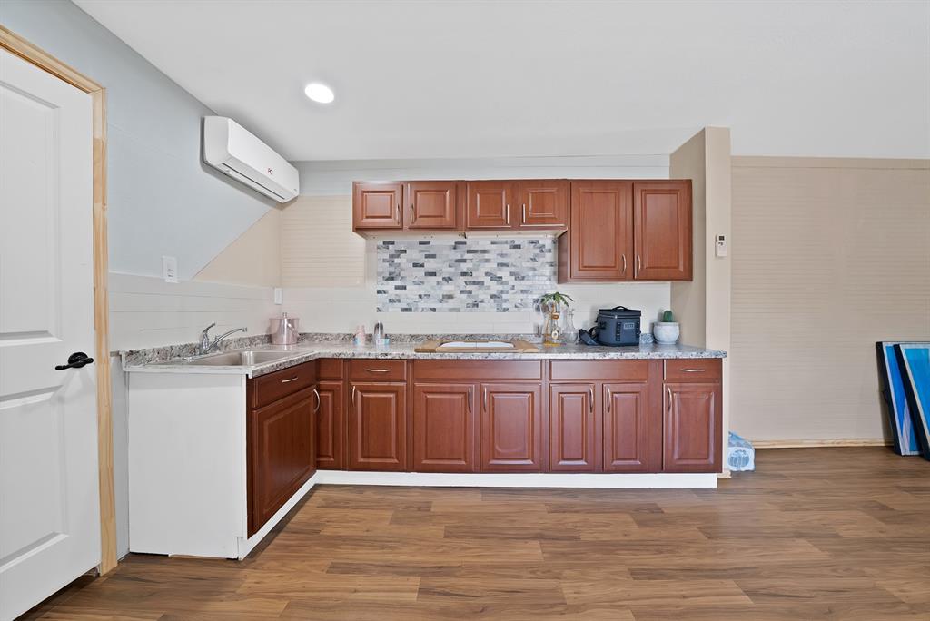 Roberts - Residential