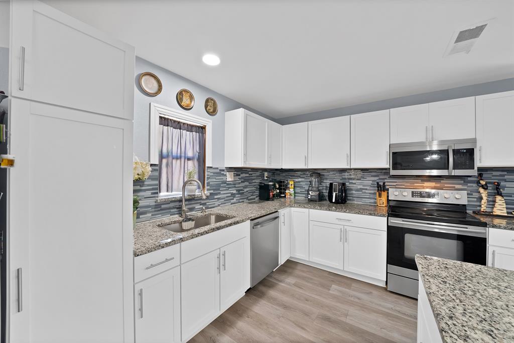Roberts - Residential