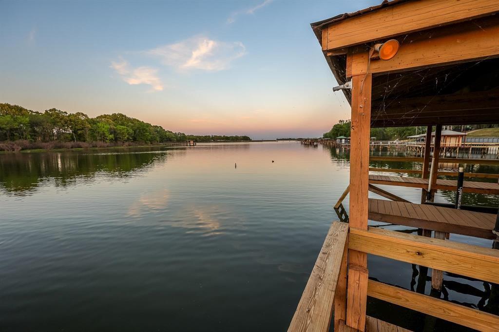 LITTLE MUSTANG COVE - Residential