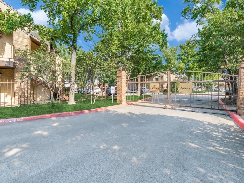 Cloisters Condo The - Residential Lease