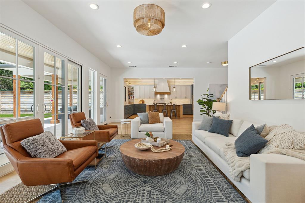 Lakeshore Hills Rev - Residential