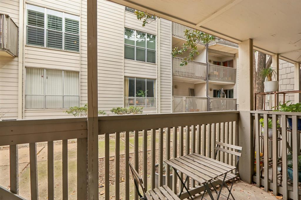 River Oaks Condos - Residential