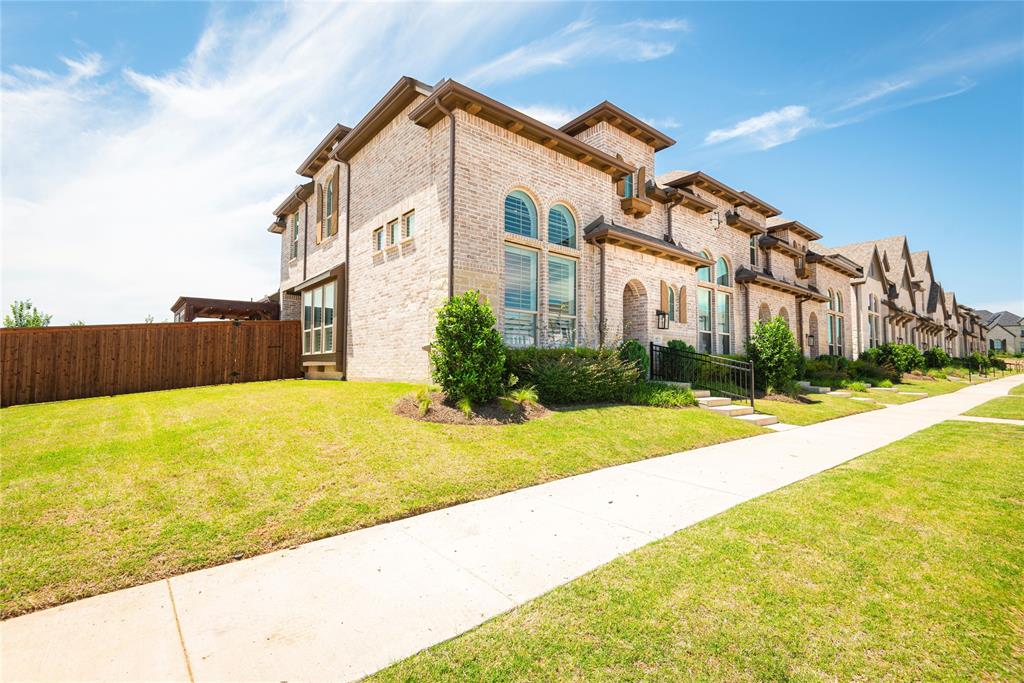 Trinity Falls - Residential