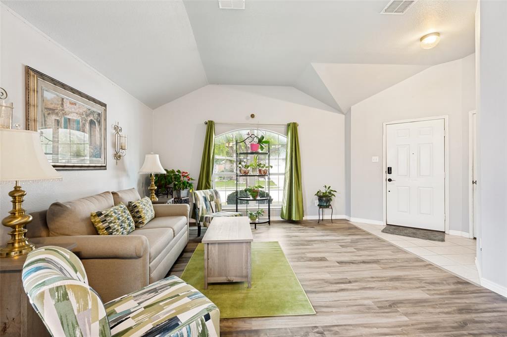 Glen Cove Ph 4 - Residential