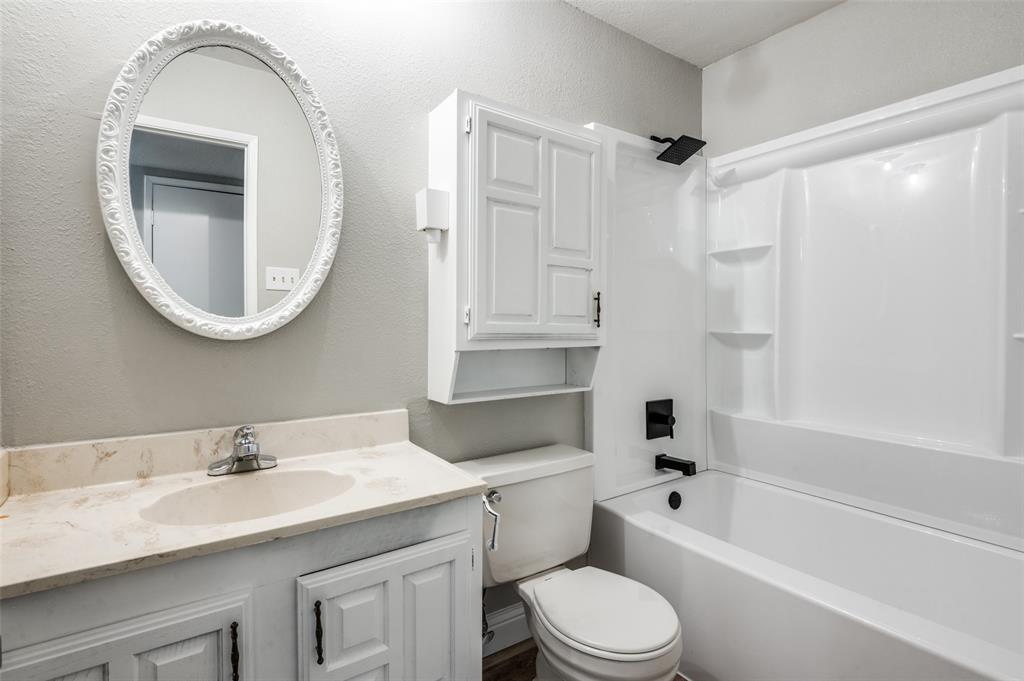 Woodlake 9 - Residential