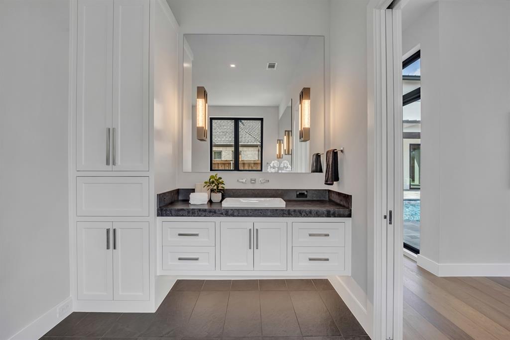 Oakleigh Add - Residential