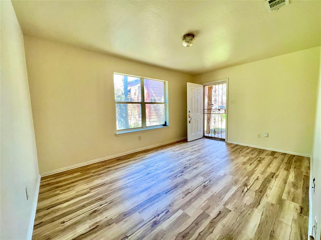 Mayfield James Add - Residential Income