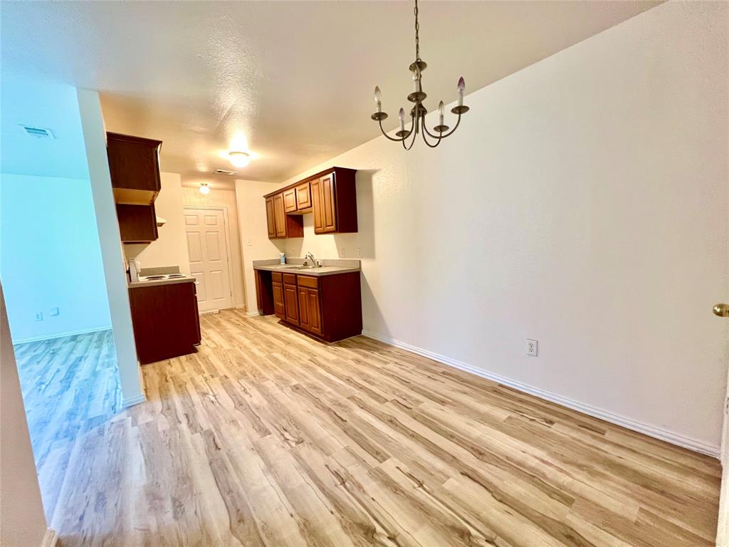 Mayfield James Add - Residential Income