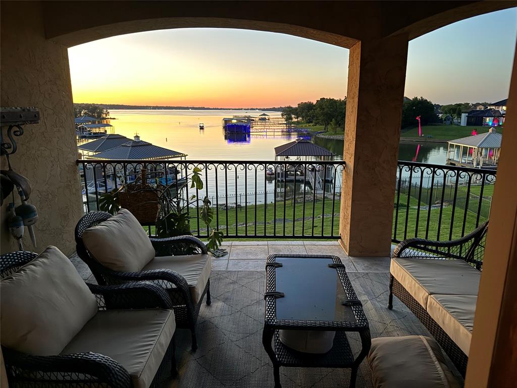 Resort On Eagle Mountain Lake - Residential