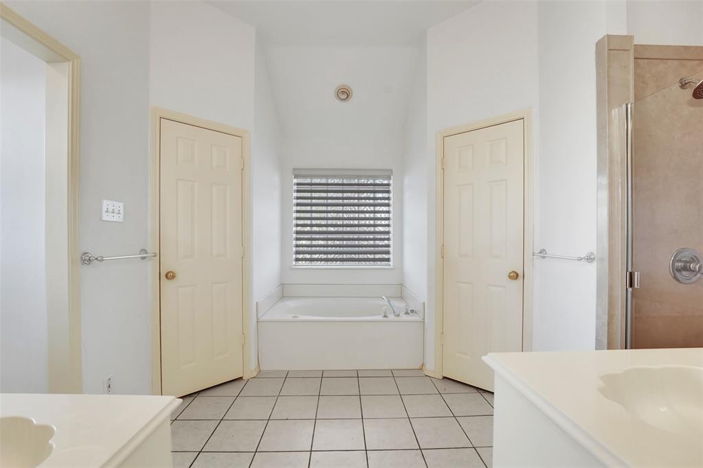 Chantilly Court - Residential