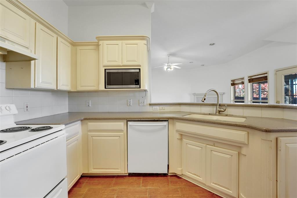Chantilly Court - Residential