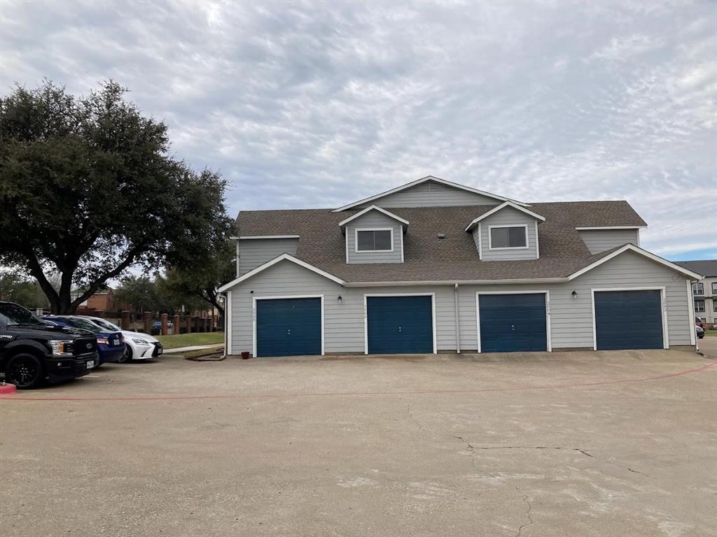 TIMBER VILLAGE - Residential Lease