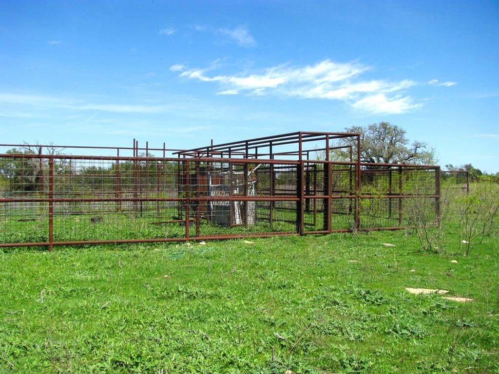 J P House - Farm