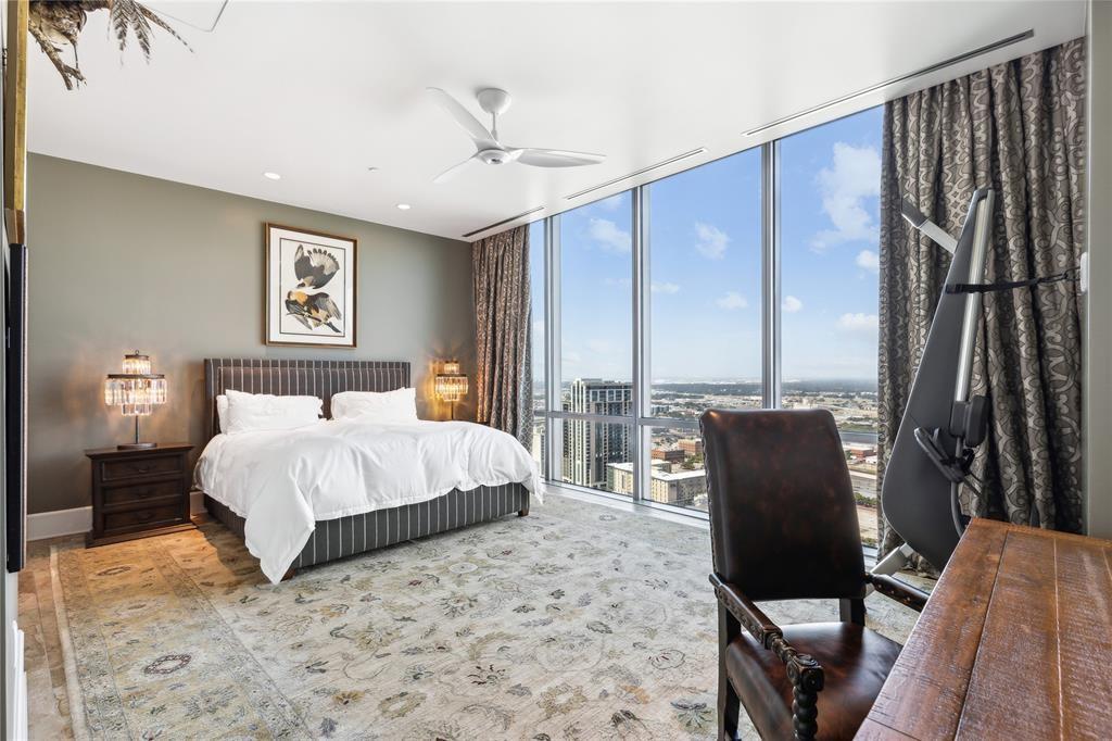 1301 Throckmorton Residences - Residential