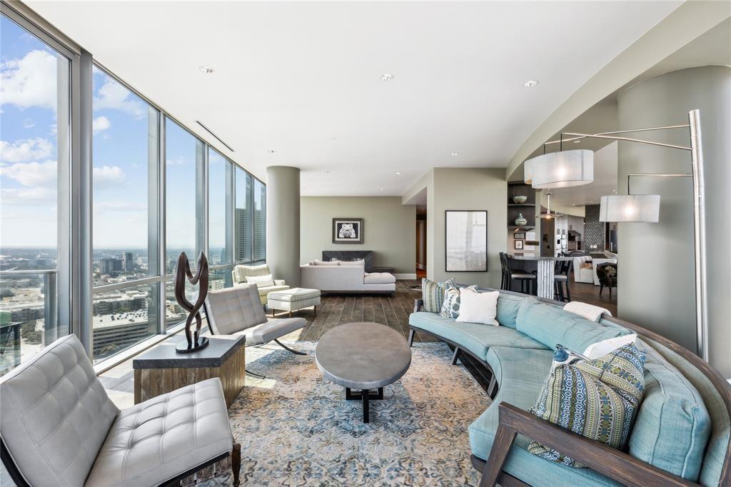 1301 Throckmorton Residences - Residential