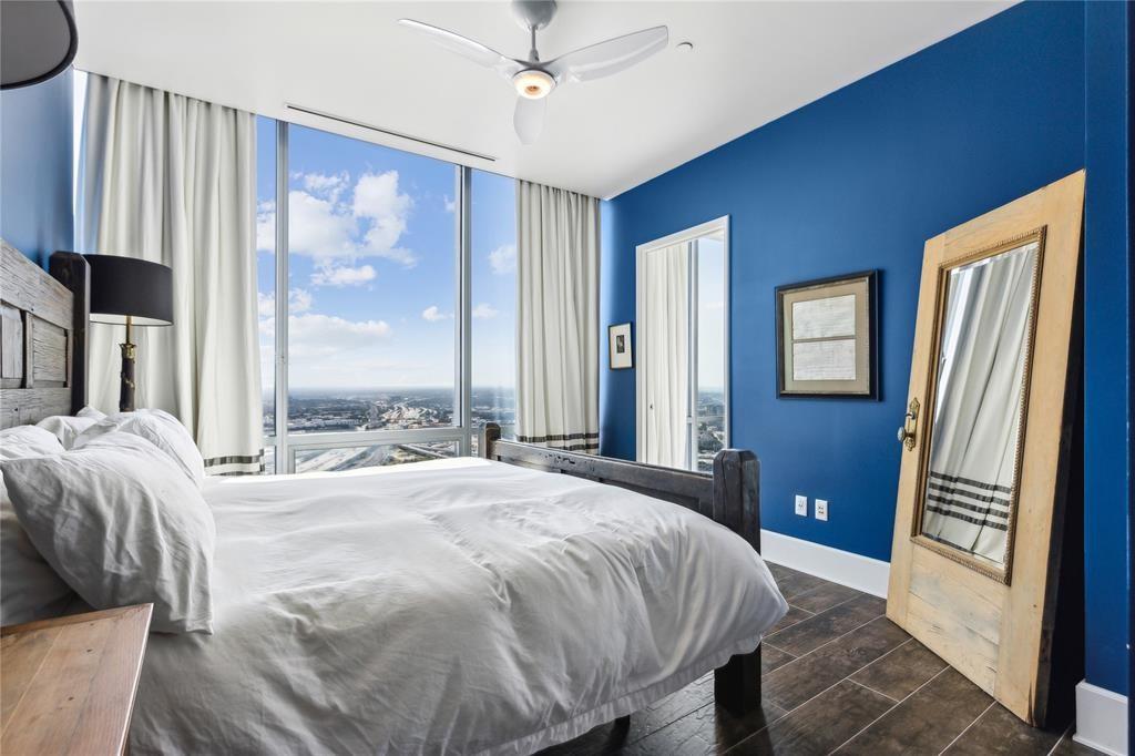 1301 Throckmorton Residences - Residential