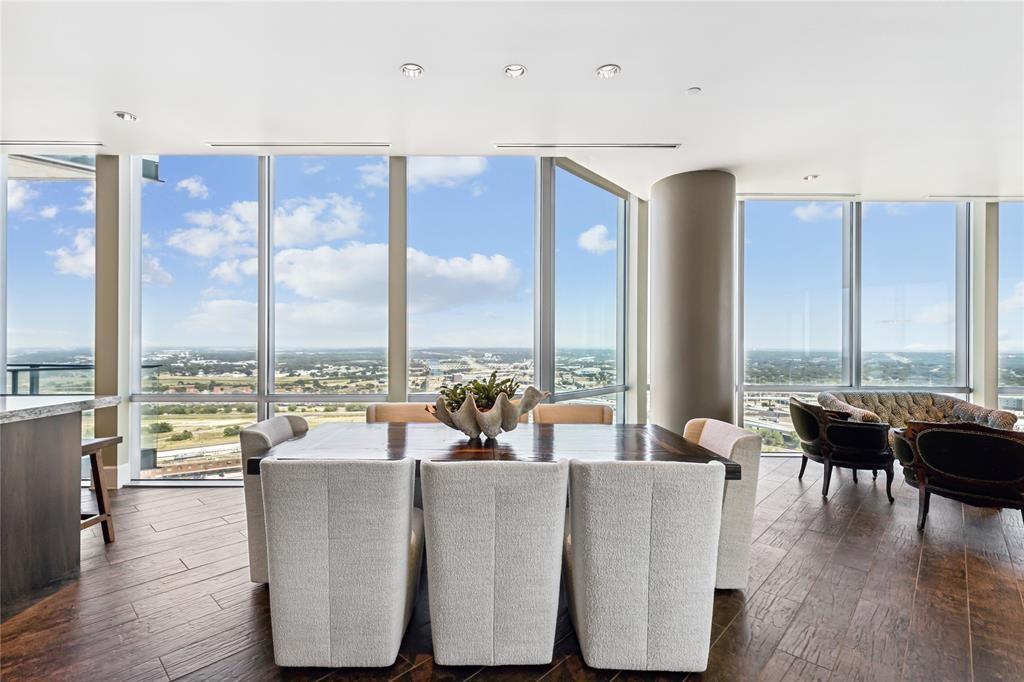 1301 Throckmorton Residences - Residential